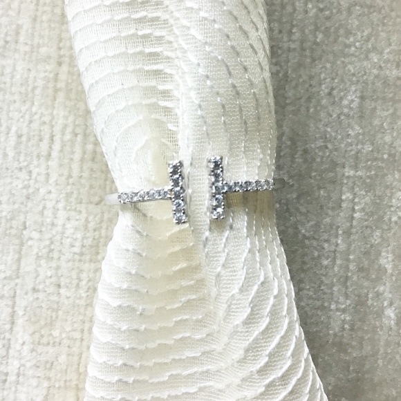 925 sterling Silver Ring CZ open top T initial - Picture 8 of 8